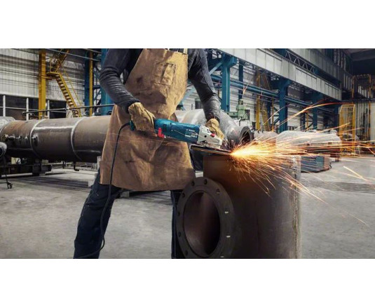 Шліфмашина кутова Bosch Professional GWS 24-230 JZ 230мм 2400Вт 6500об/хв 5.8кг плавн. пуск із системою захисту від пилу Cyclone Tech