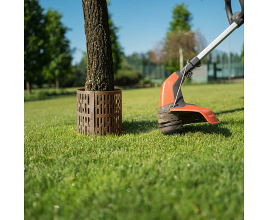 Бордюр TreeSave для захисту стволів дерев, висота 20см, ширина 33см, коричневий, OBO12033BR